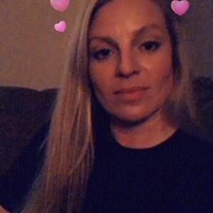 Meet your Posher, Shelly